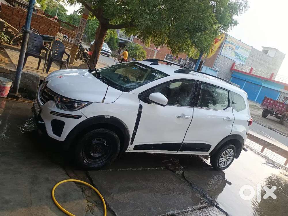 Renault Triber Rxt 2020 Petrol Second Owner