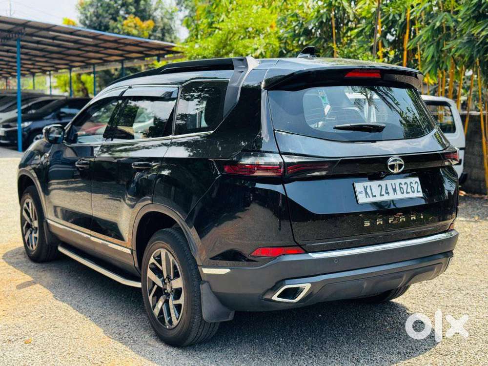 Tata Safari 2.0 Xza Plus 6 S Dark Edition, 2023, Diesel