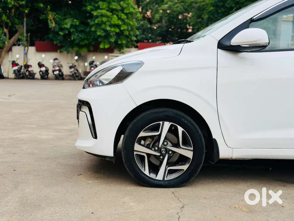Hyundai Aura 1.2 Sx Cng, 2023, Cng & Hybrids