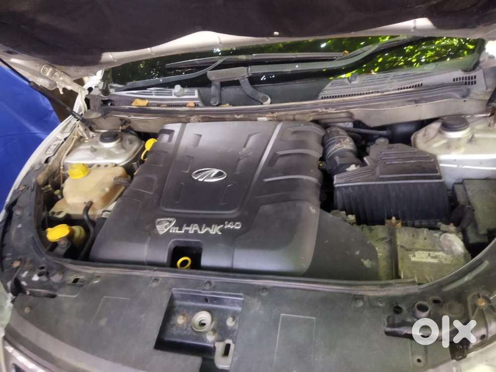 Mahindra Xuv500 W10 Top End Model (accident Free And Well Maintaine)