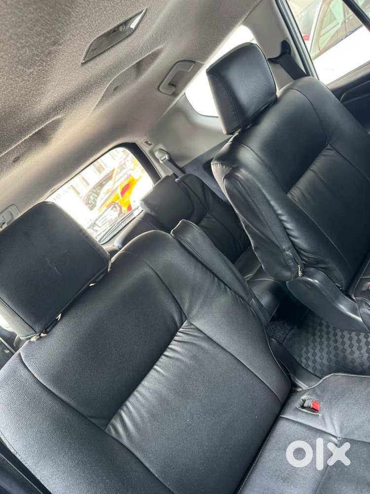 Toyota Innova Crysta 2.4 G Mt, 1995, Diesel