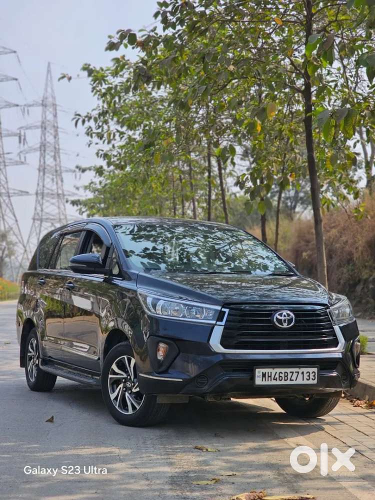 Toyota Innova Crysta 2.4 G Mt 7 Str, 2022, Diesel