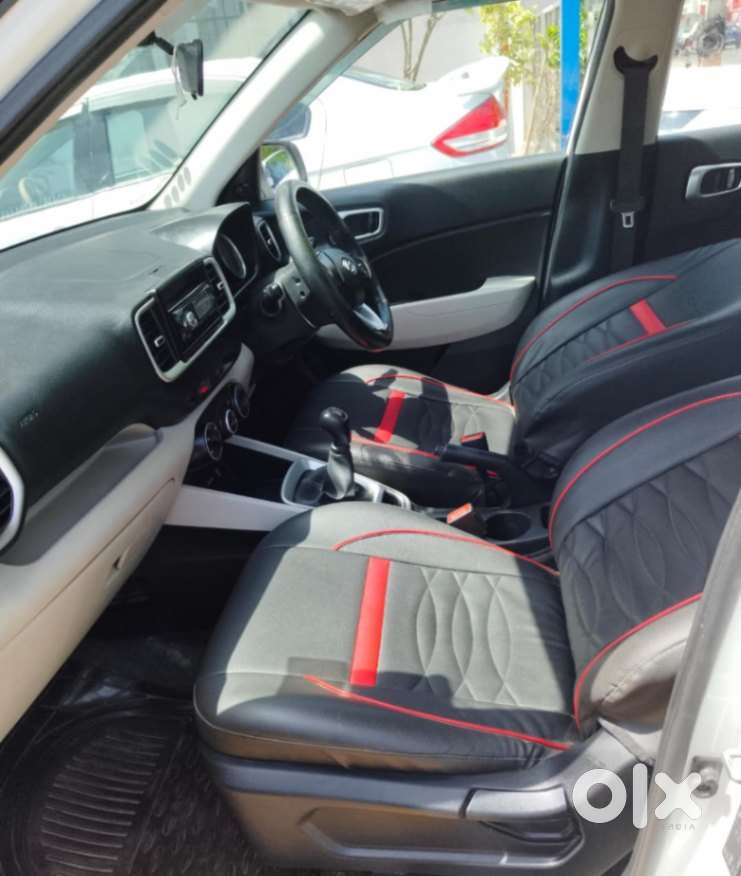 Hyundai Venue E 1.2 Petrol, 2022, Petrol