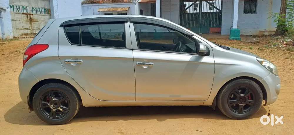 Hyundai I20 2011 Diesel 71000 Km Driven