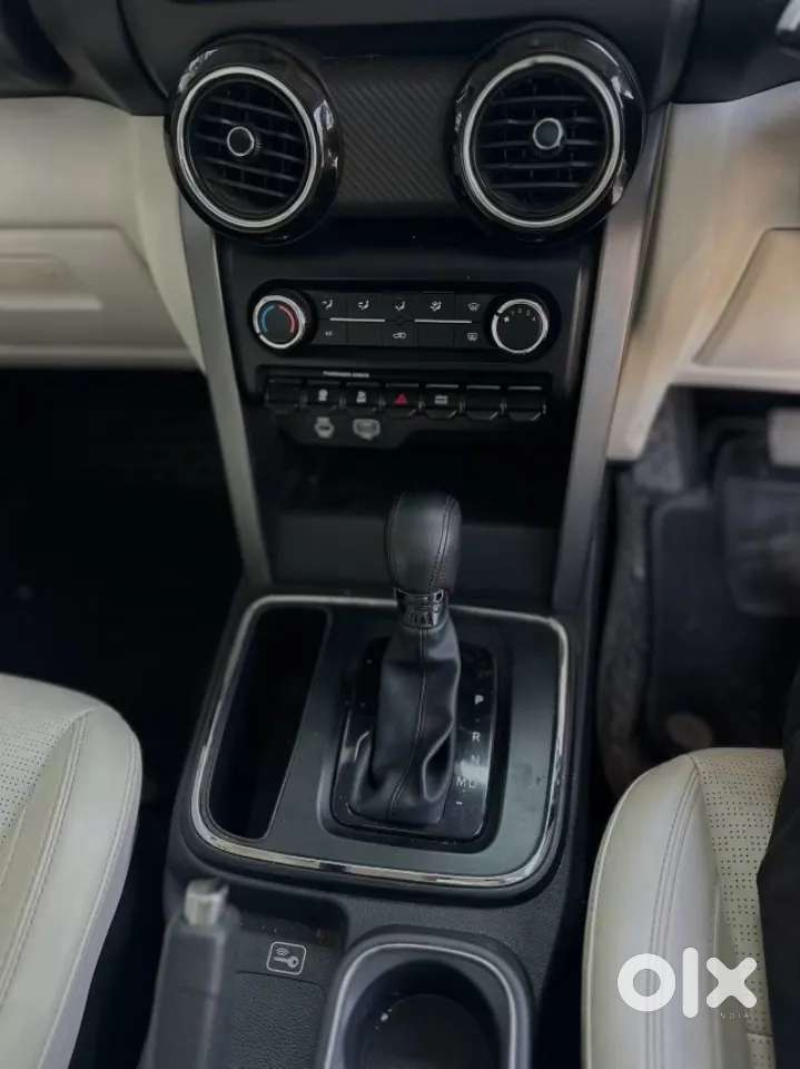 Mahindra Thar Roxx, 2024, Diesel