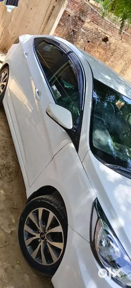 Verna Car Hundai
