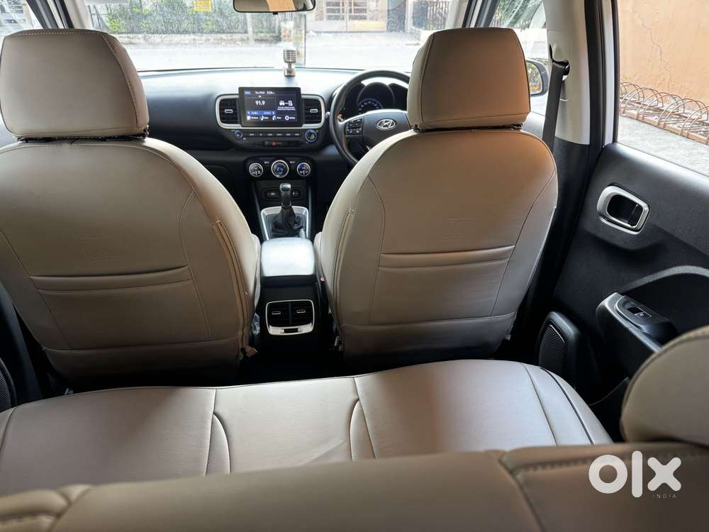 Hyundai Venue S (o) 1.2 Petrol Knight Edition, 2021, Petrol