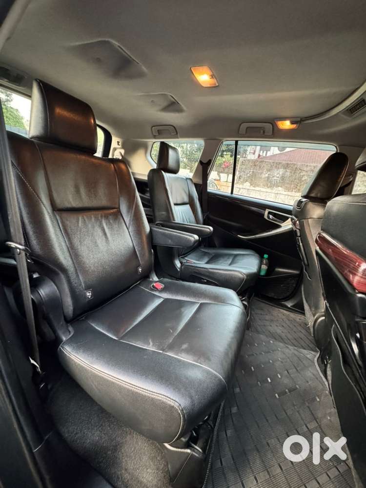 Toyota Innova Crysta 2019 Diesel Well Maintained