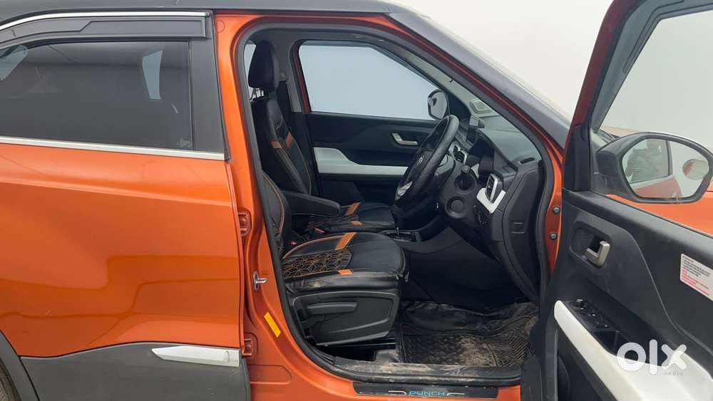 Tata Punch Creative Dual Tone Amt Sunroof, 2023, Petrol
