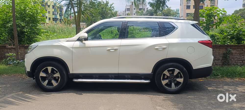 Mahindra Alturas G4 4wd At, 2018, Diesel