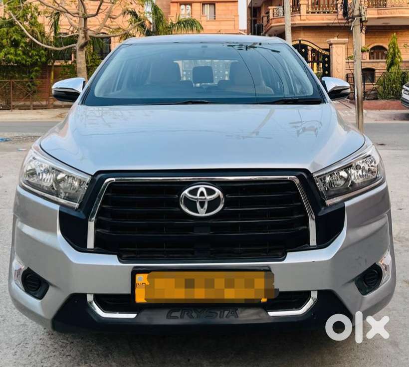 Toyota Innova Crysta 2.4 G Mt 7 Str, 2024, Diesel