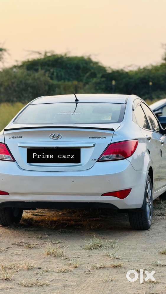 Hyundai Fluidic Verna 2015