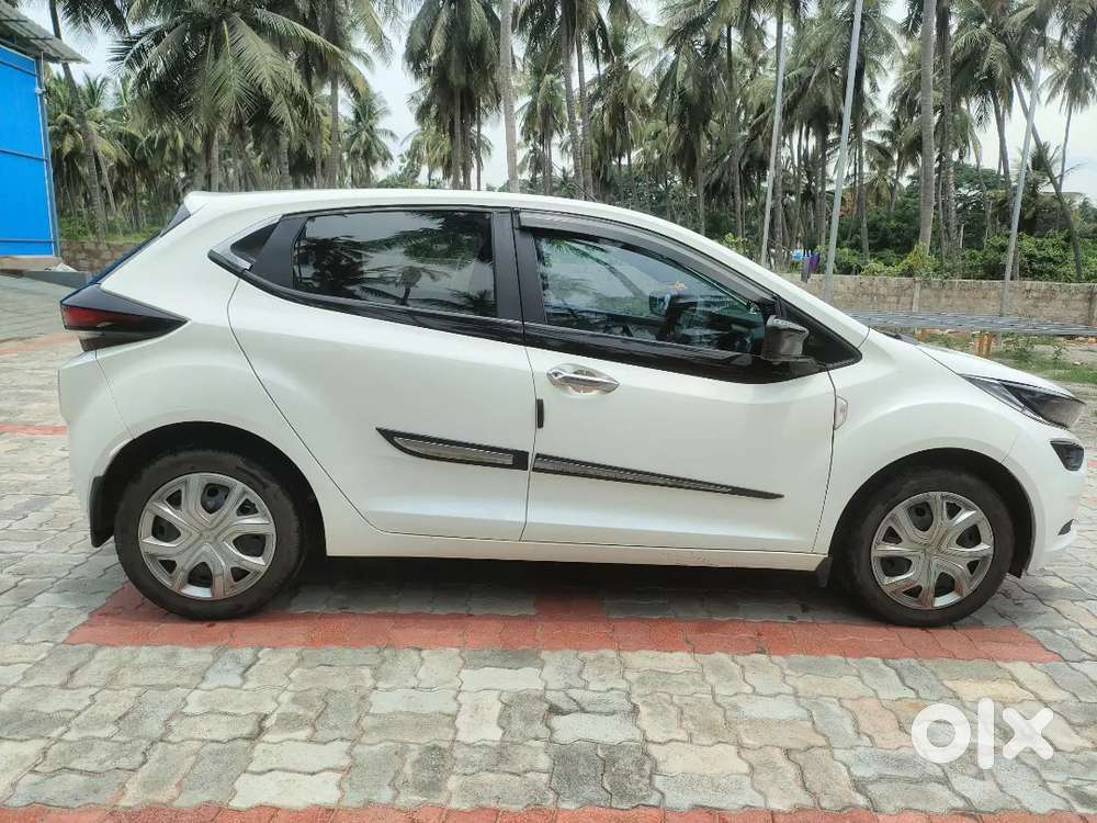 Tata Altroz 1.2 Xm 2022 Petrol