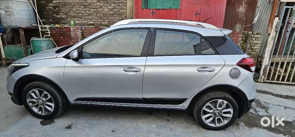 Hyundai I20 Active 2017 Petrol 65000 Km Driven