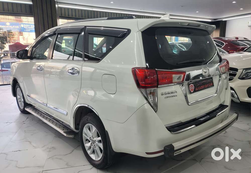 Toyota Innova Crysta 2.4 V, 2018, Diesel