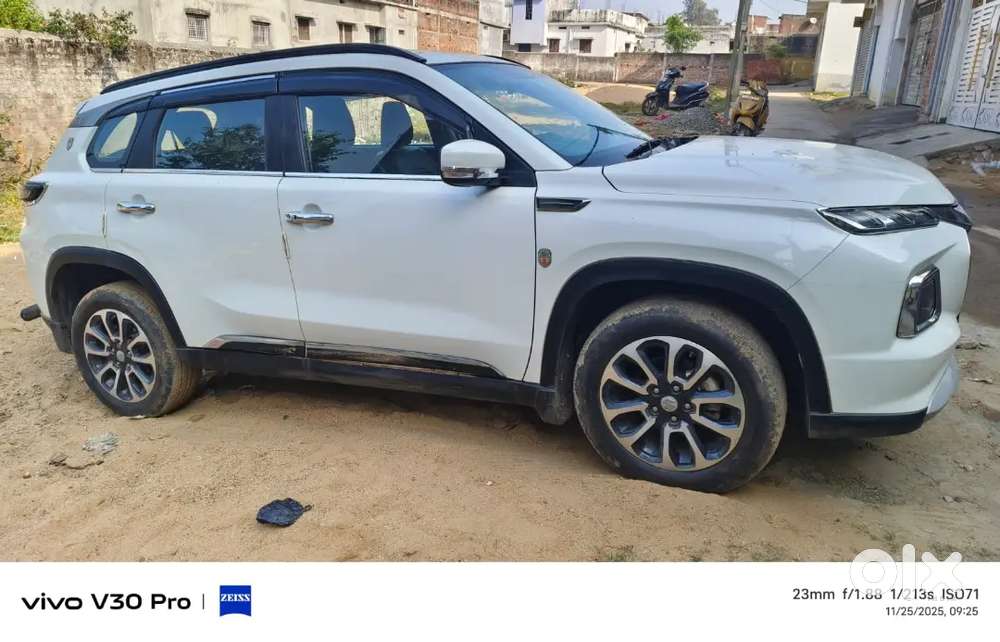 Maruti Suzuki Grand Vitara 2024 Petrol 50000 Km Driven