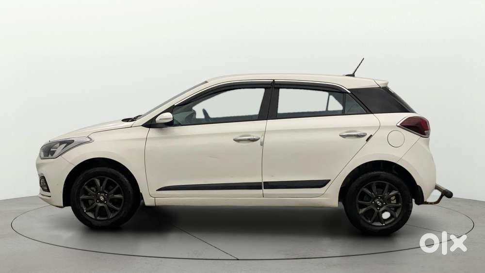 Hyundai Elite I20 Sportz Plus, 2019, Petrol
