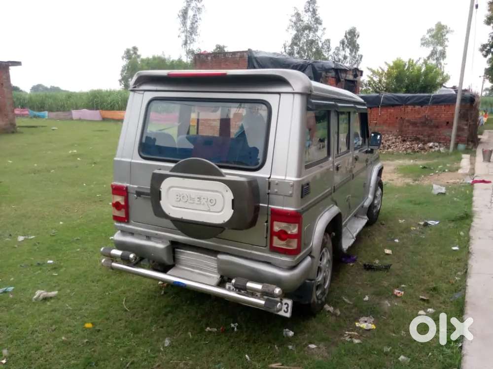 Mahindra Bolero Neo 2013