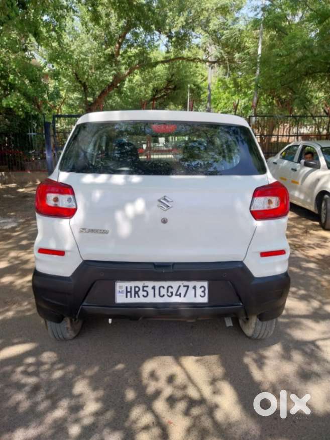 Maruti Suzuki S-presso Vxi Opt, 2022, Petrol