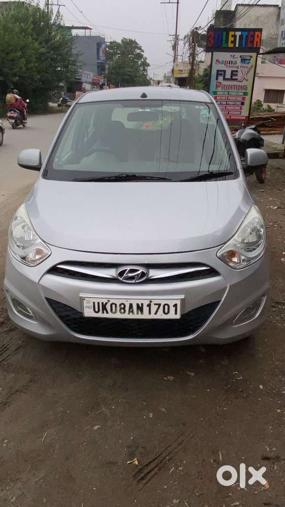 Hyundai I10 Sportz, 2017, Petrol