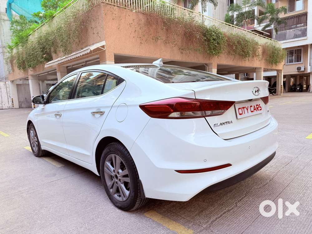 Hyundai New Elantra [2016-2019] 1.6 Crdi Sx (o) Mt, 2018, Diesel