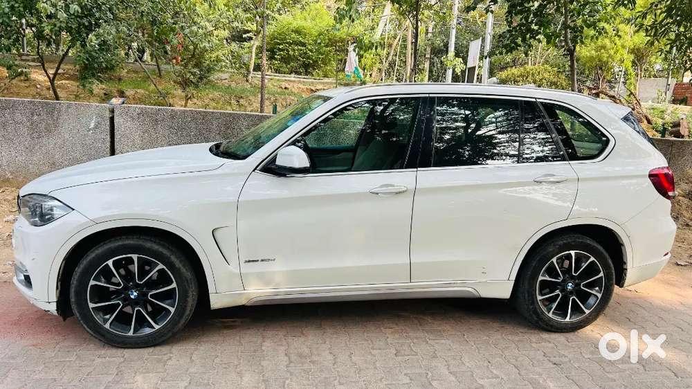 Bmw 5 Series 2017 Diesel 106057 Km Driven