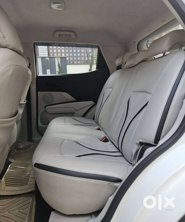Mahindra Xuv300 W6, 2019, Petrol