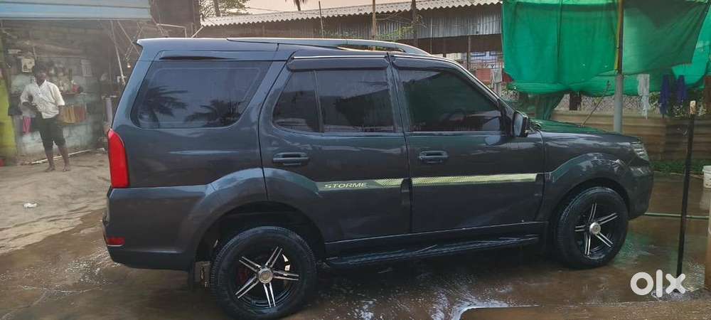 Tata Safari Storme 2018 Diesel Well Maintained