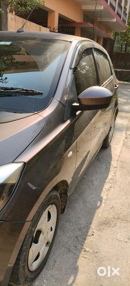 Tata Tiago 1.2 Revotron Xm Option, 2016, Petrol