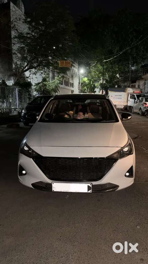 Hyundai Verna 2018 Petrol 80000 Km Driven