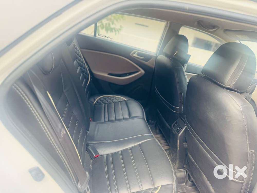 Hyundai I20 1.4 Asta (o) Crdi, 2015, Diesel