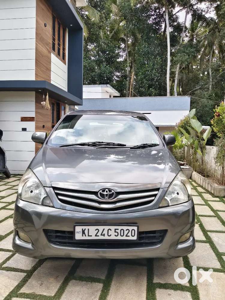 Toyota Innova 2.5 Diesel 2011