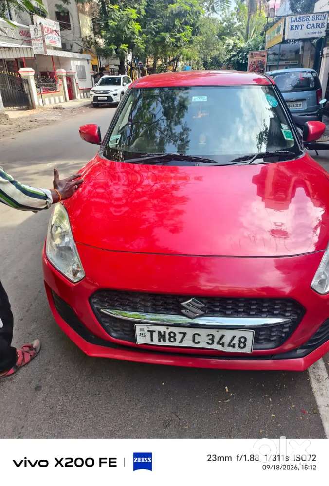 Maruti Suzuki Swift Vxi 2021