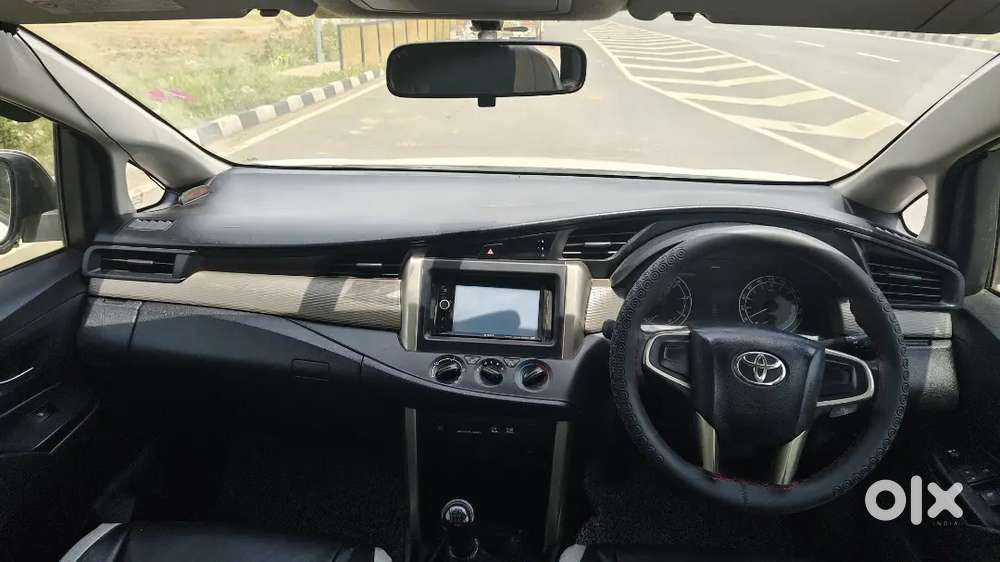 Toyota Innova Crysta 2017