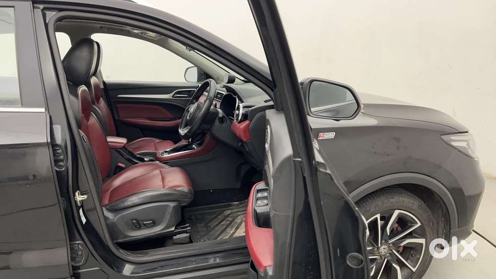 Mg Astor 1.3 Savvy Turbo At S Red, 2022, Petrol