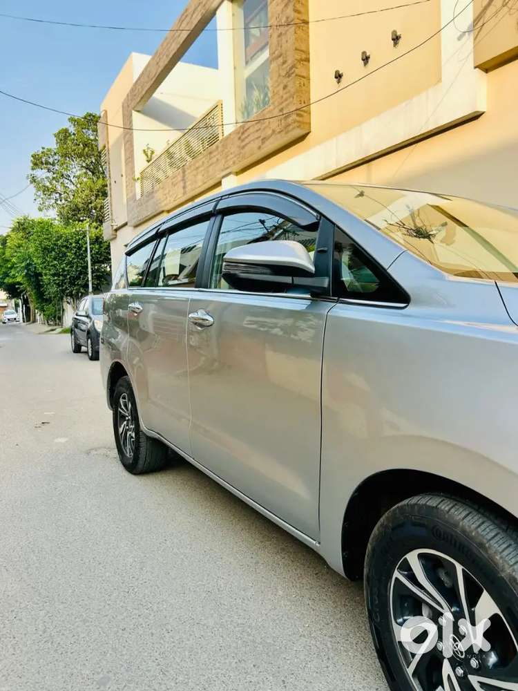 Innova Crysta Vx 2023 Diesel Manual1st Owner Vip Number Included