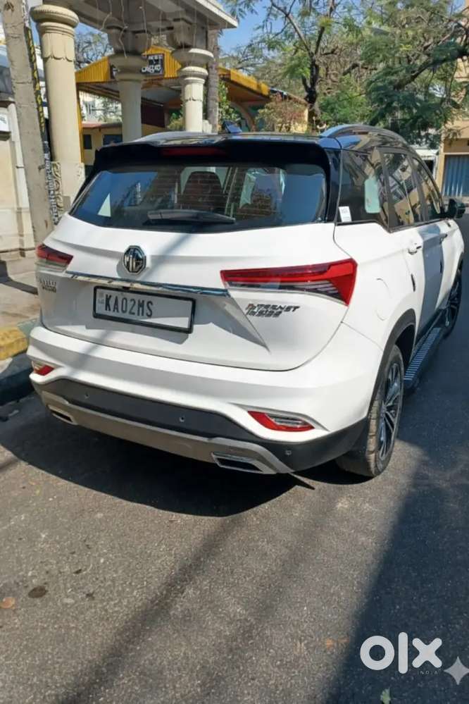 Mg Hector Plus 2022 Diesel 18320 Km With Sunroof