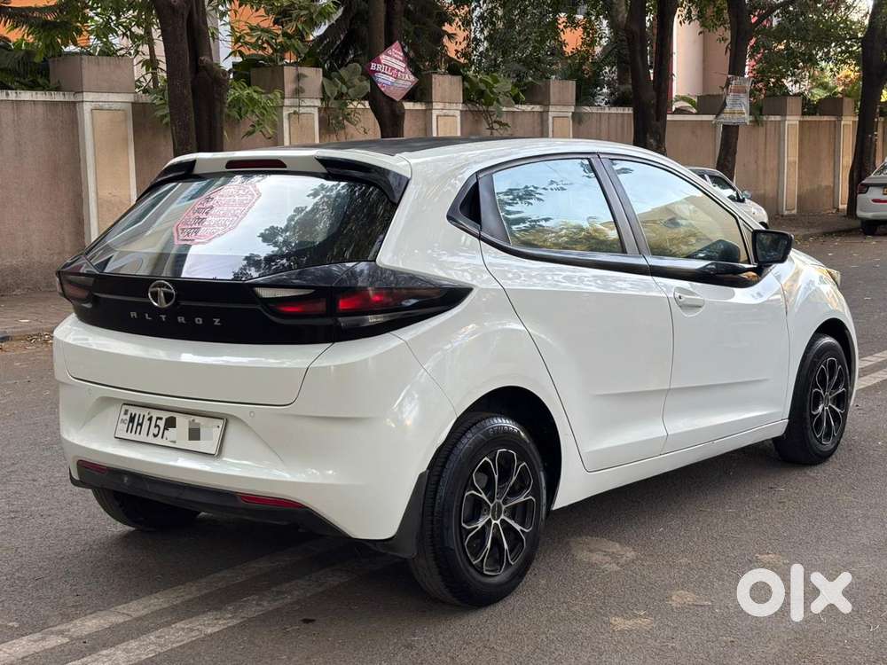 Tata Altroz 1.2 Xe, 2021, Petrol