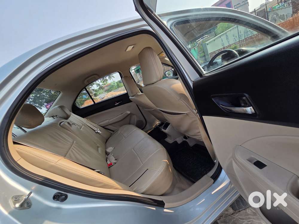 Maruti Suzuki Swift Dzire Zxi + Mt, 2024, Petrol