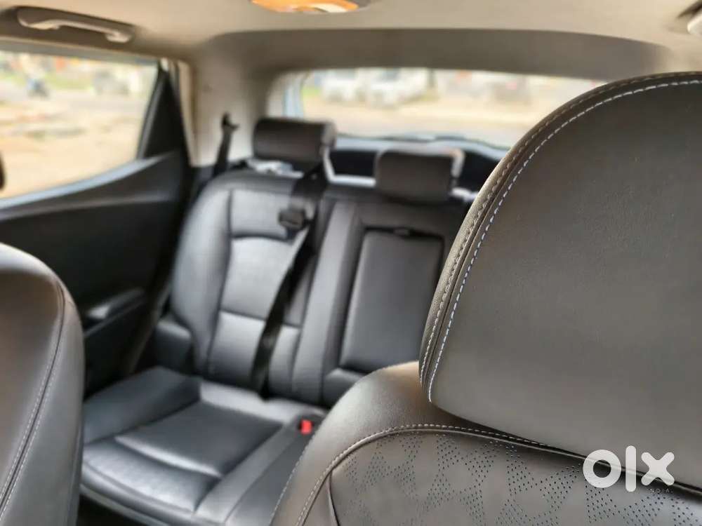 Mahindra Xuv400 Ev 2023 Year Model