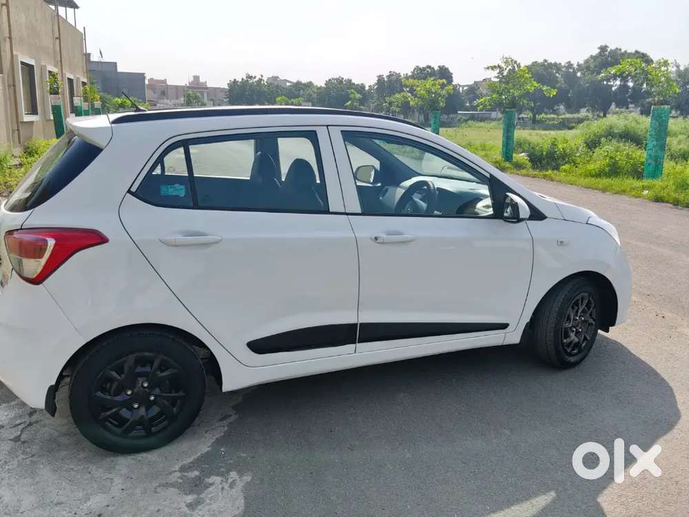 Hyundai Grand I10 2020 Car