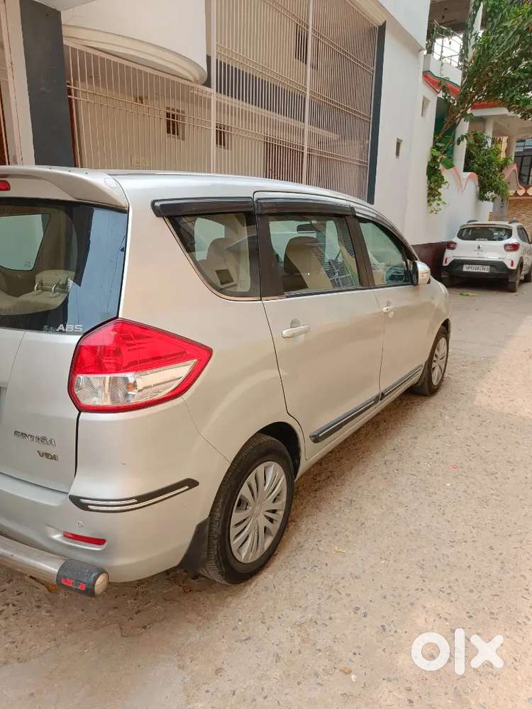 Maruti Suzuki Ertiga 2015 Diesel 72000 Km Driven