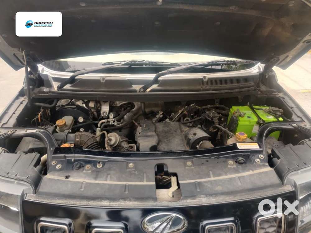 Mahindra Tuv 300 T10 Dual Tone, 2018, Diesel