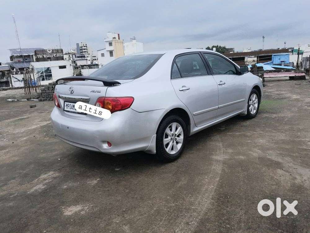 Toyota Corolla Altis 1.8 J, 2011, Petrol