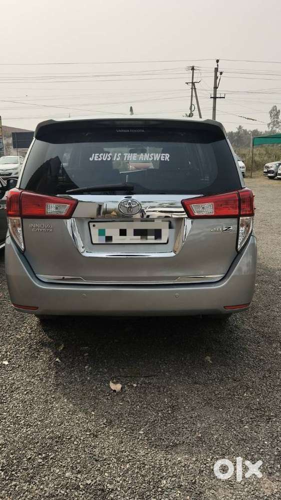 Toyota Innova Crysta