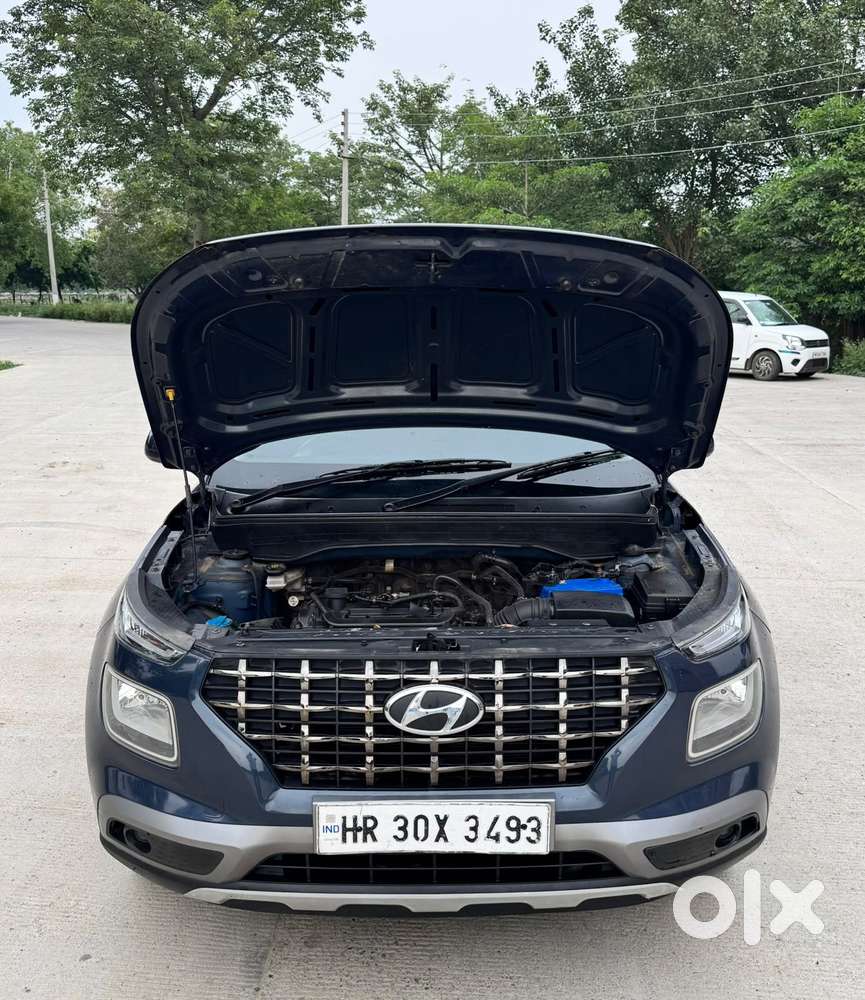 Hyundai Venue 1.2 S (o), 2021, Petrol