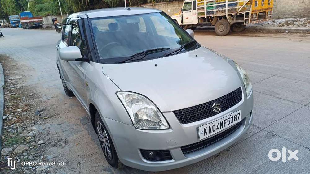Maruti Suzuki Swift 1.3 Vxi, 2010, Petrol