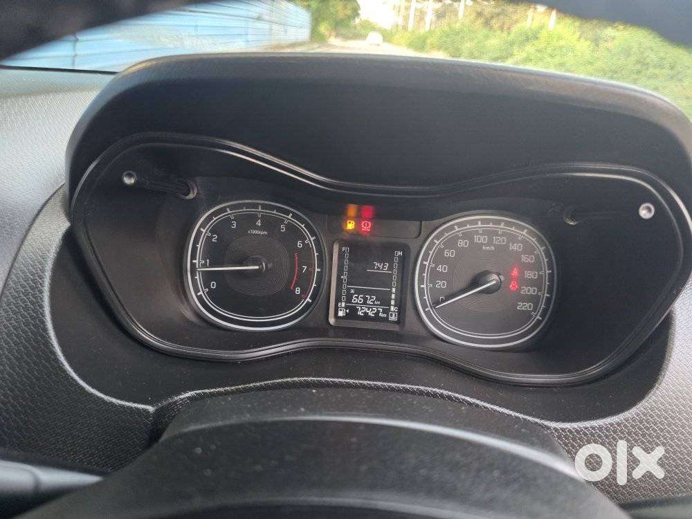 Maruti Suzuki Brezza 1.5 Vxi Smart Hybrid, 2022, Petrol