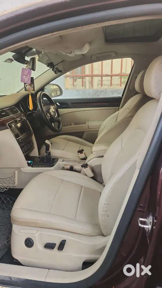 Skoda Superb 2012 Petrol Well Maintained