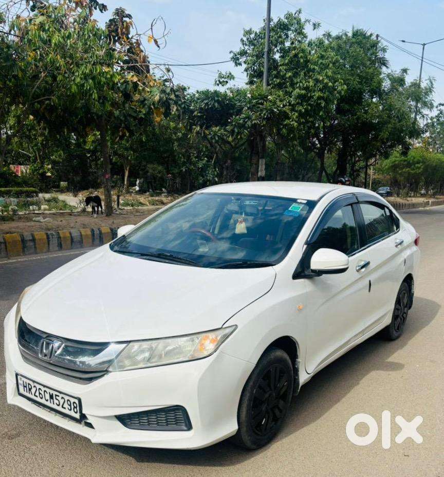 Honda City 2015 Cng & Hybrids Good Condition